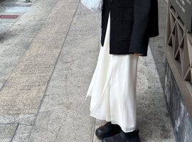 雨かな
