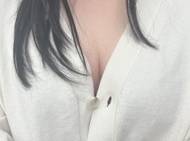 今日は少し肌寒いですね